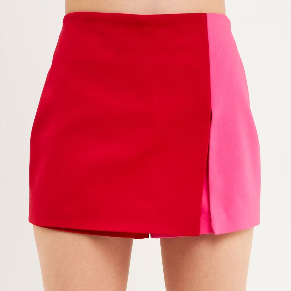English Factory Colorblock High Rise Skort in Red Fuchsia — NEW with TAGS